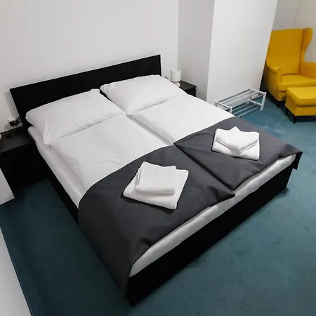 H33 Hotel